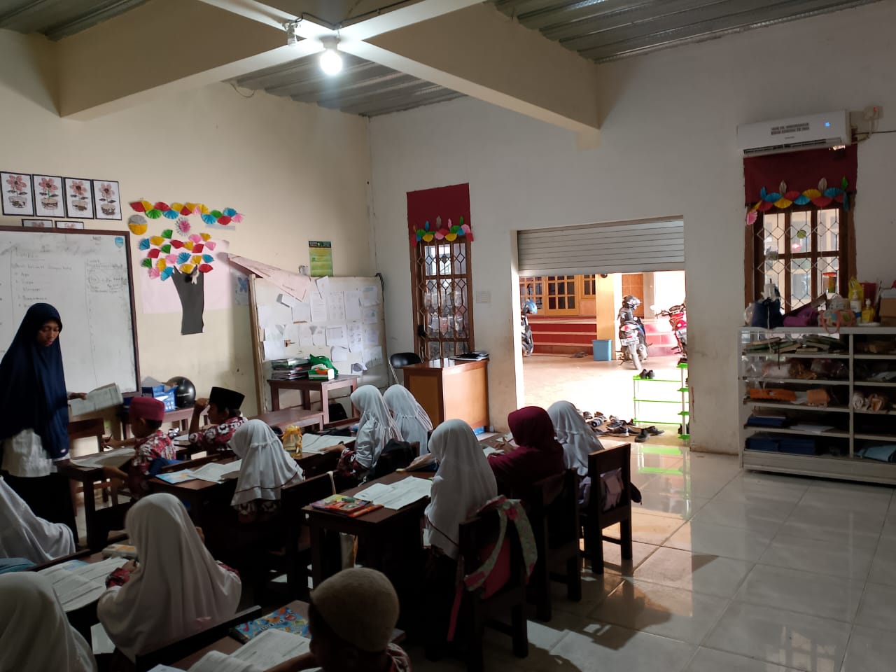 WhatsApp Image 2024-02-08 at 06.29.46 (1)